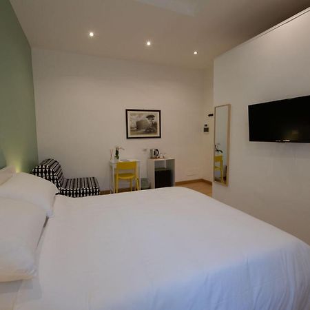 Domus Castroni Germanico Bed and Breakfast Rom Exteriör bild